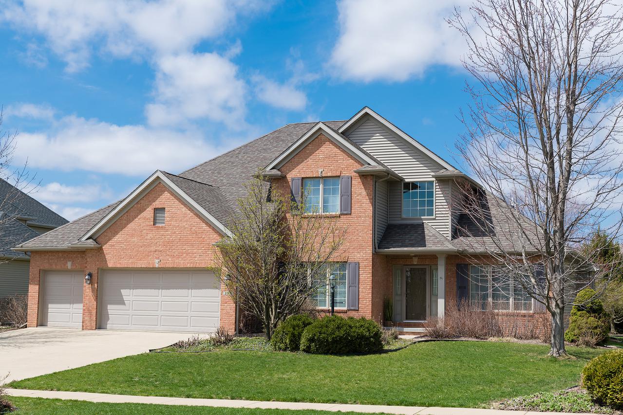 2305 Mullikin Dr., Champaign, IL 61822