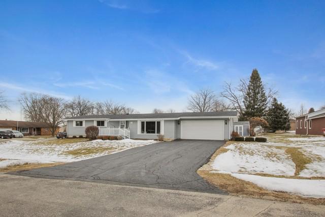 344 W Shaffer St., Dakota, IL 61018