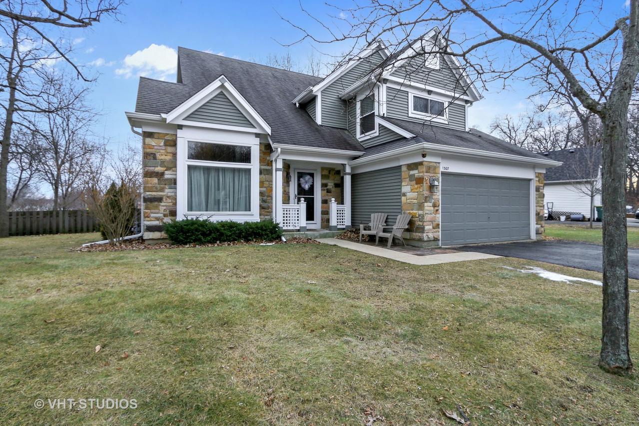1307 London Ct., Grayslake, IL 60030