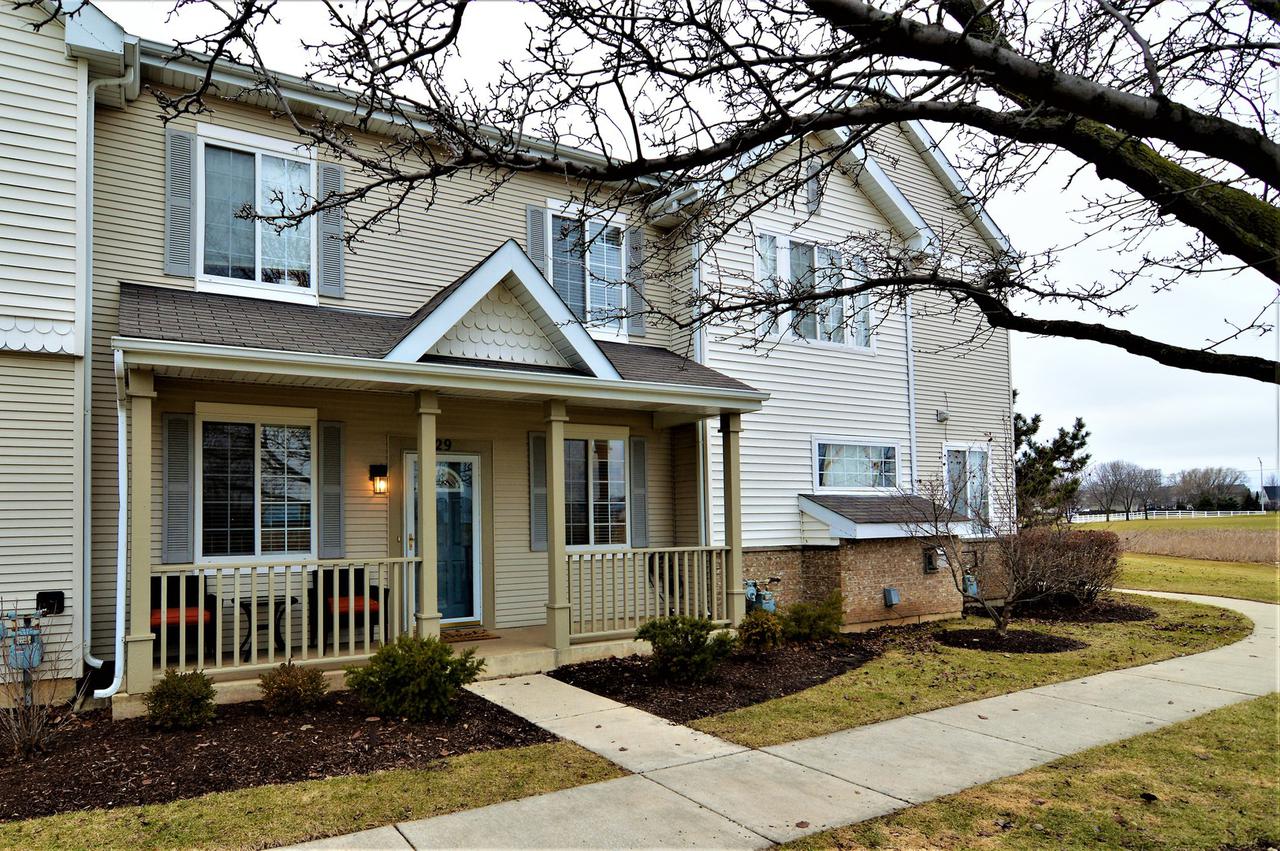 29 Freesia Dr., Romeoville, IL 60446
