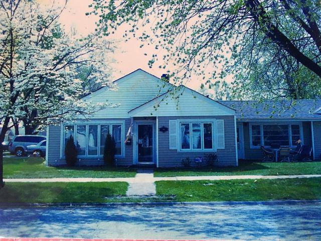 9200 S 49th Ct., Oak Lawn, IL 60453