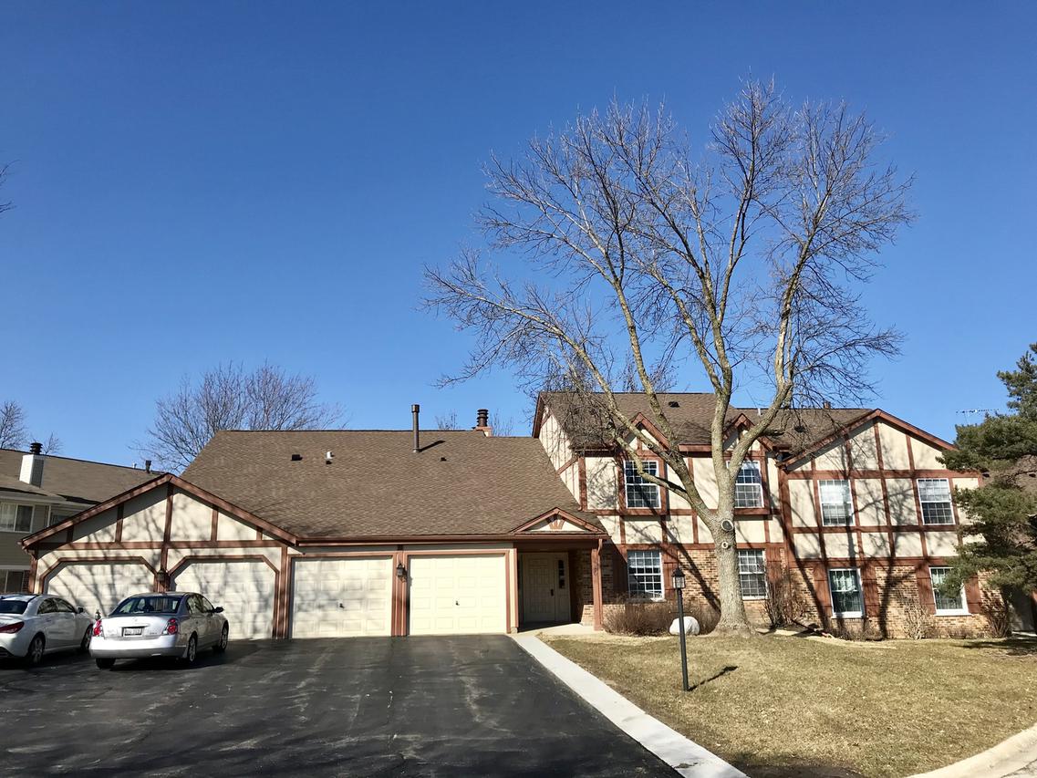 126 Century Ct. #L1, Schaumburg, IL 60193