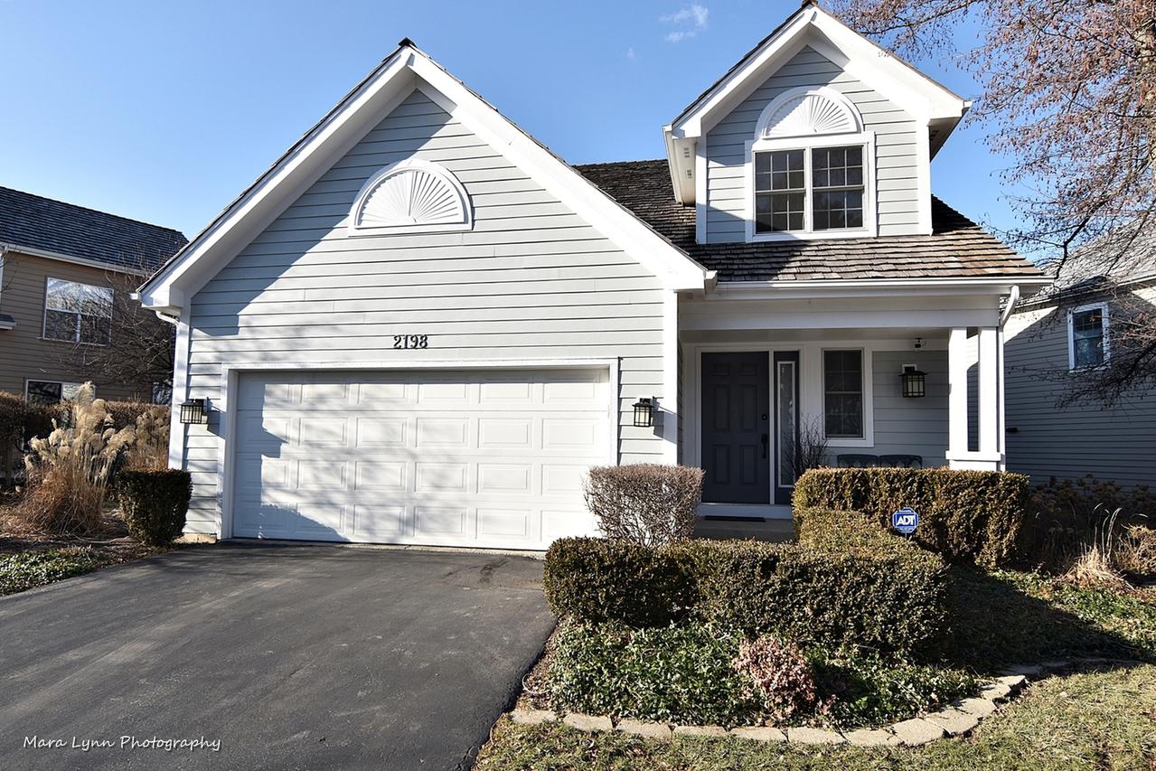 2198 Brookside Ln., Aurora, IL 60502