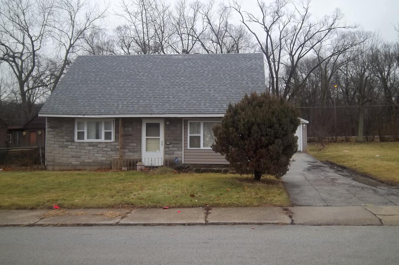 281 Arcadia St., Park Forest, IL 60466