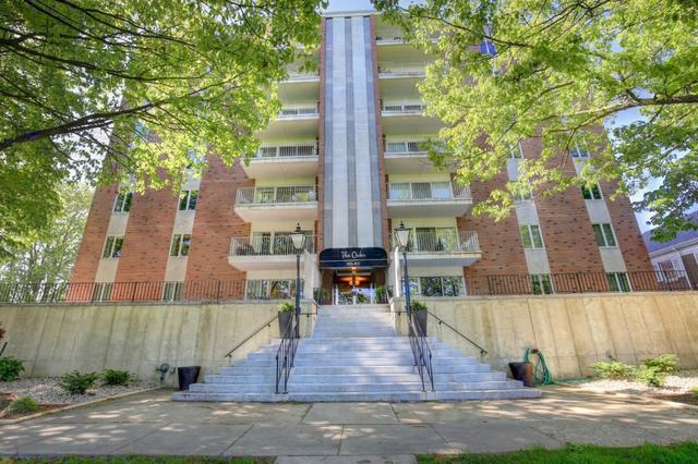407 W University Ave. #404, Champaign, IL 61820