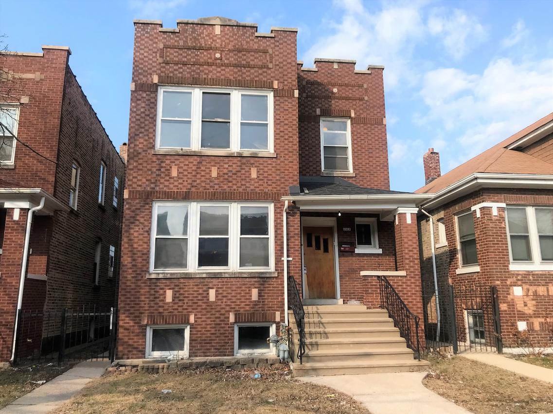 1812 S 49th Ave., Cicero, IL 60804