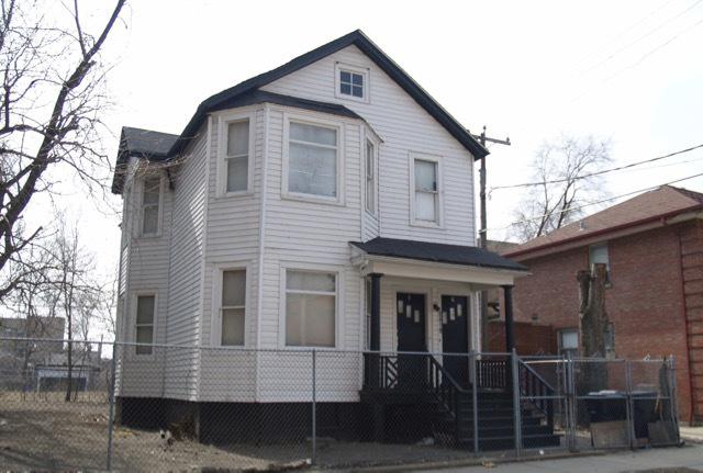 2419 E 74th St., Chicago, IL 60649