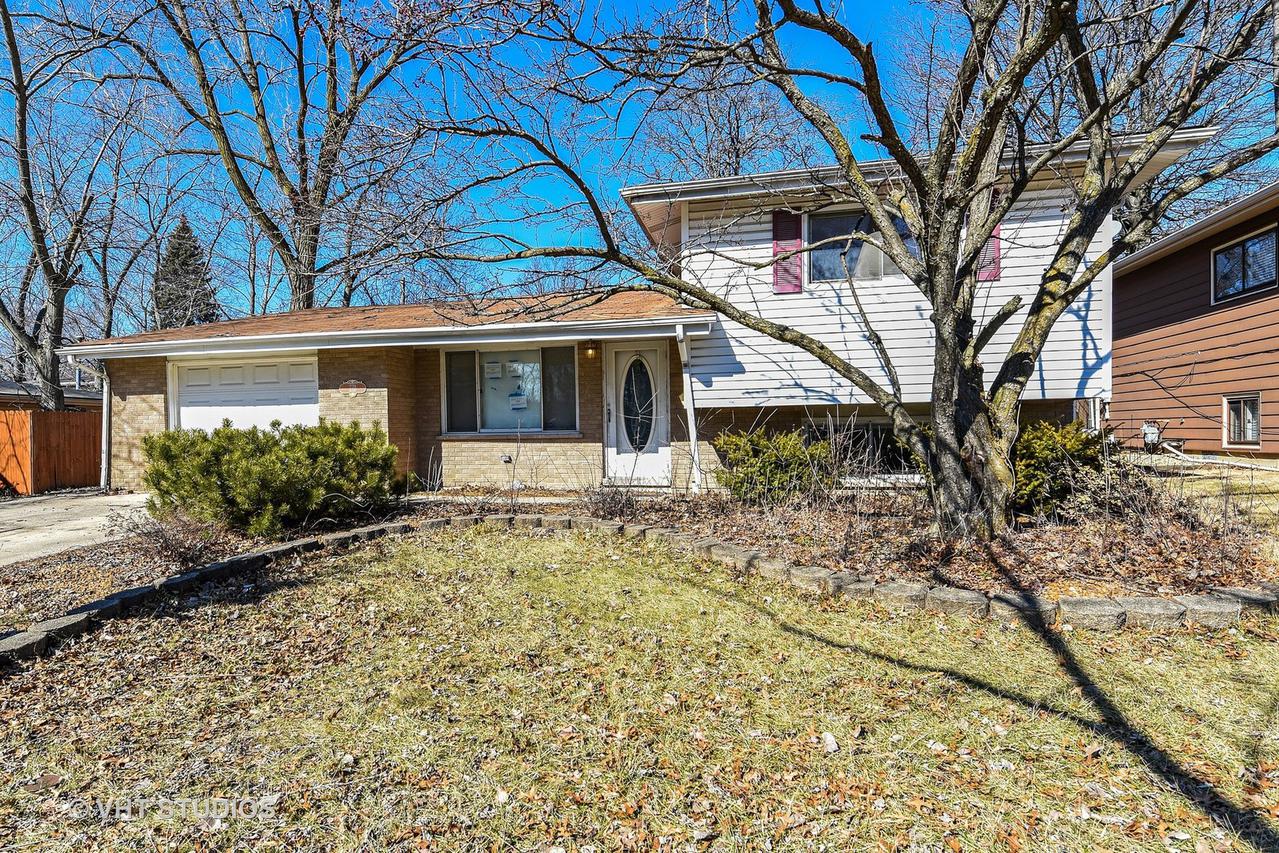 228 Hickory St., Park Forest, IL 60466