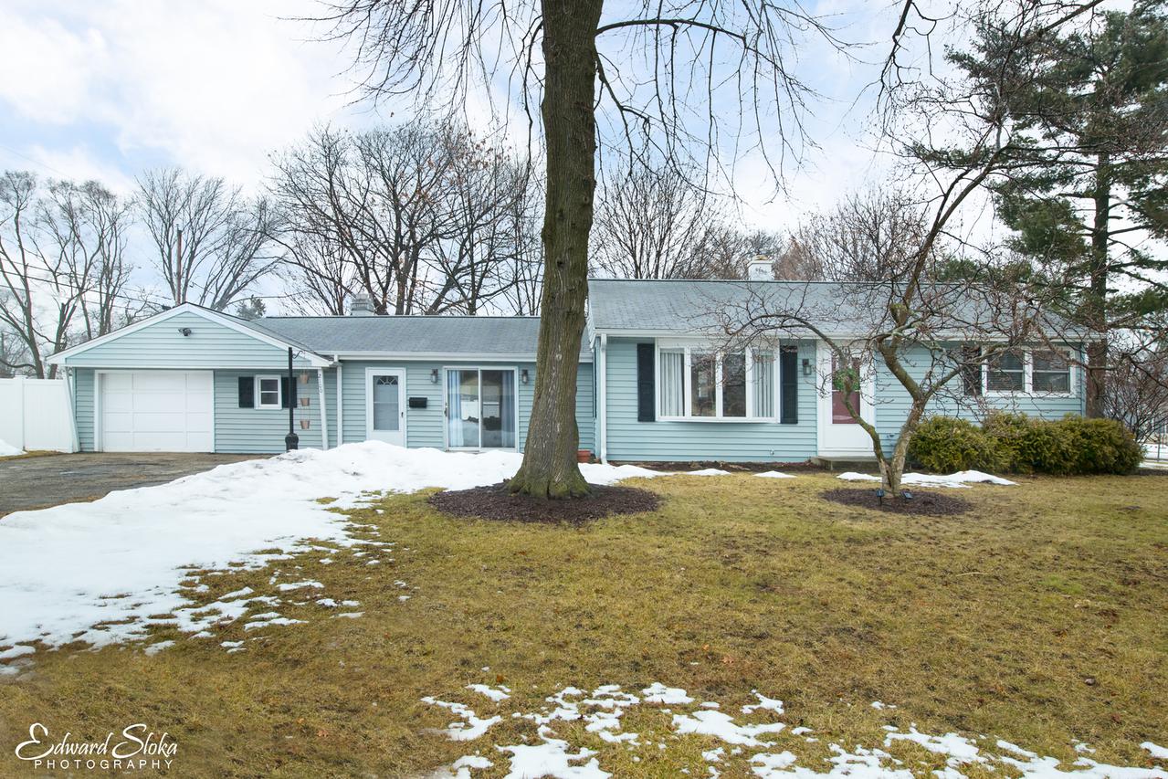 2100 Eastman St., Rolling Meadows, IL 60008