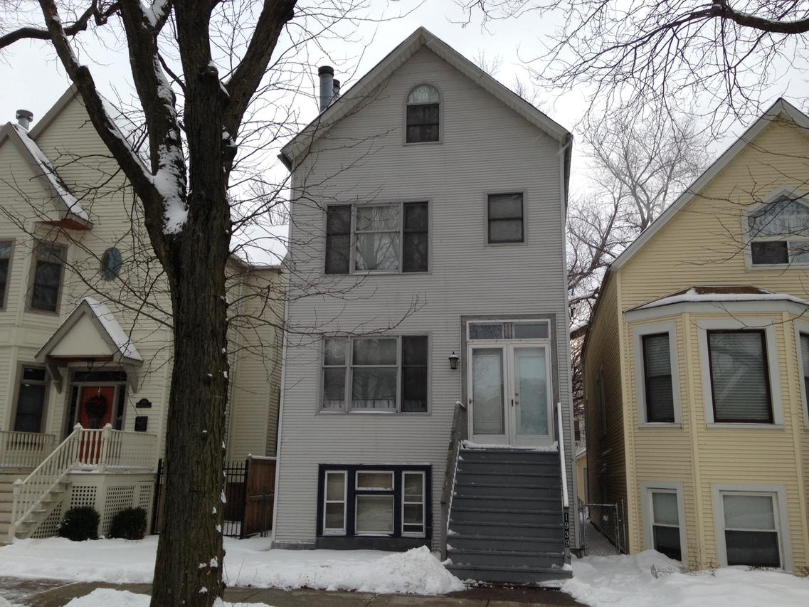 1939 W Wellington Ave., Chicago, IL 60657