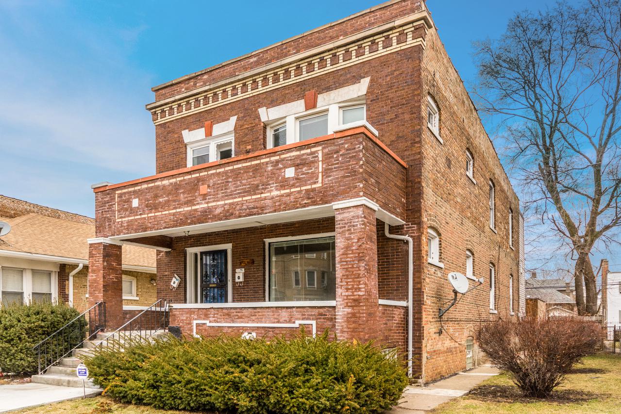 7741 S Carpenter St., Chicago, IL 60620