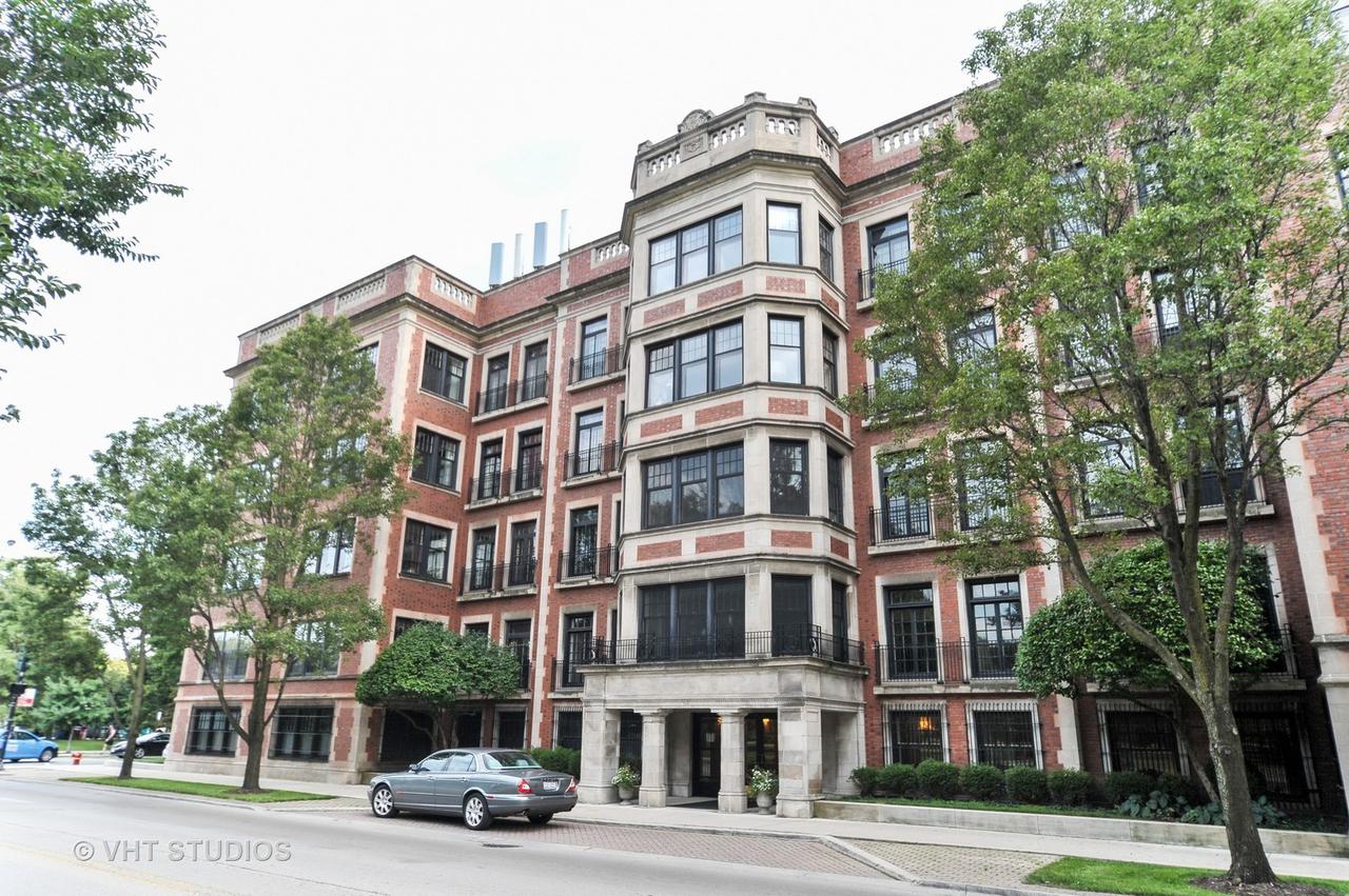 305 W Fullerton Pkwy. #3E, Chicago, IL 60614