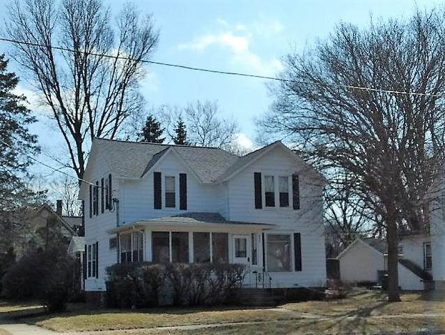 604 S 1st St., DeKalb, IL 60115