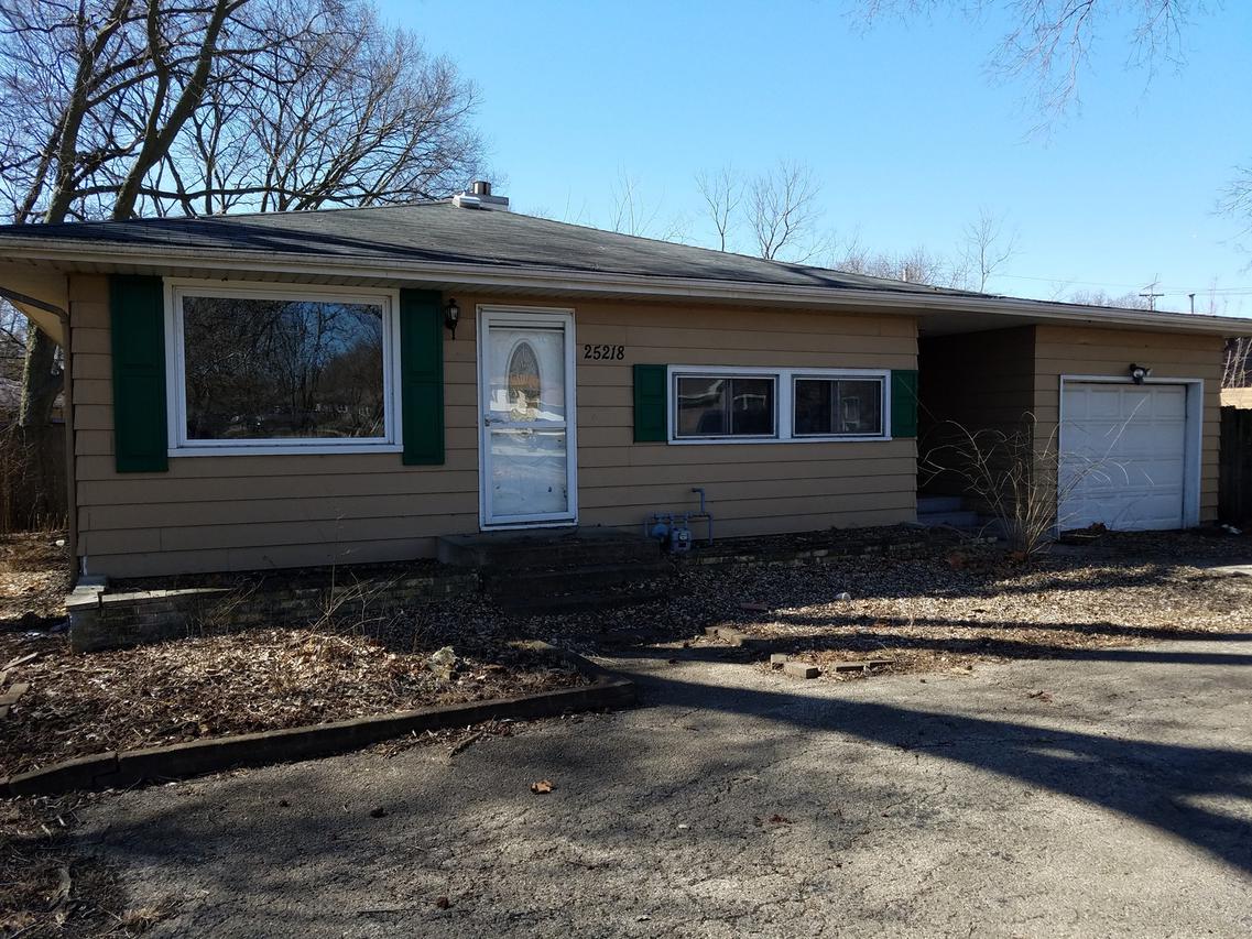 25218 S Center St., Channahon, IL 60410