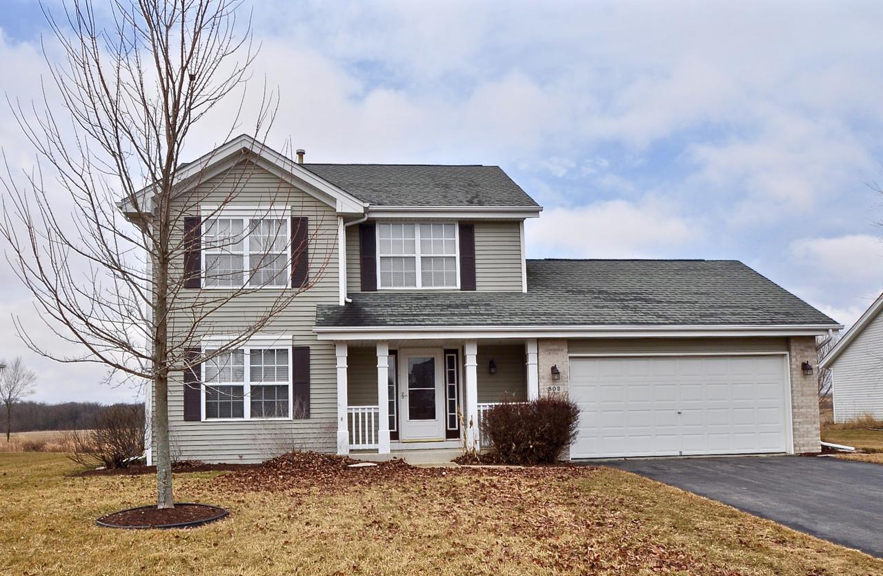 802 Fieldcrest Dr., Byron, IL 61010