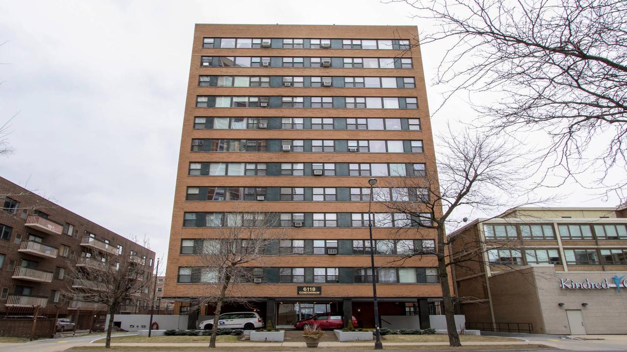 6118 N Sheridan Rd. #406, Chicago, IL 60660