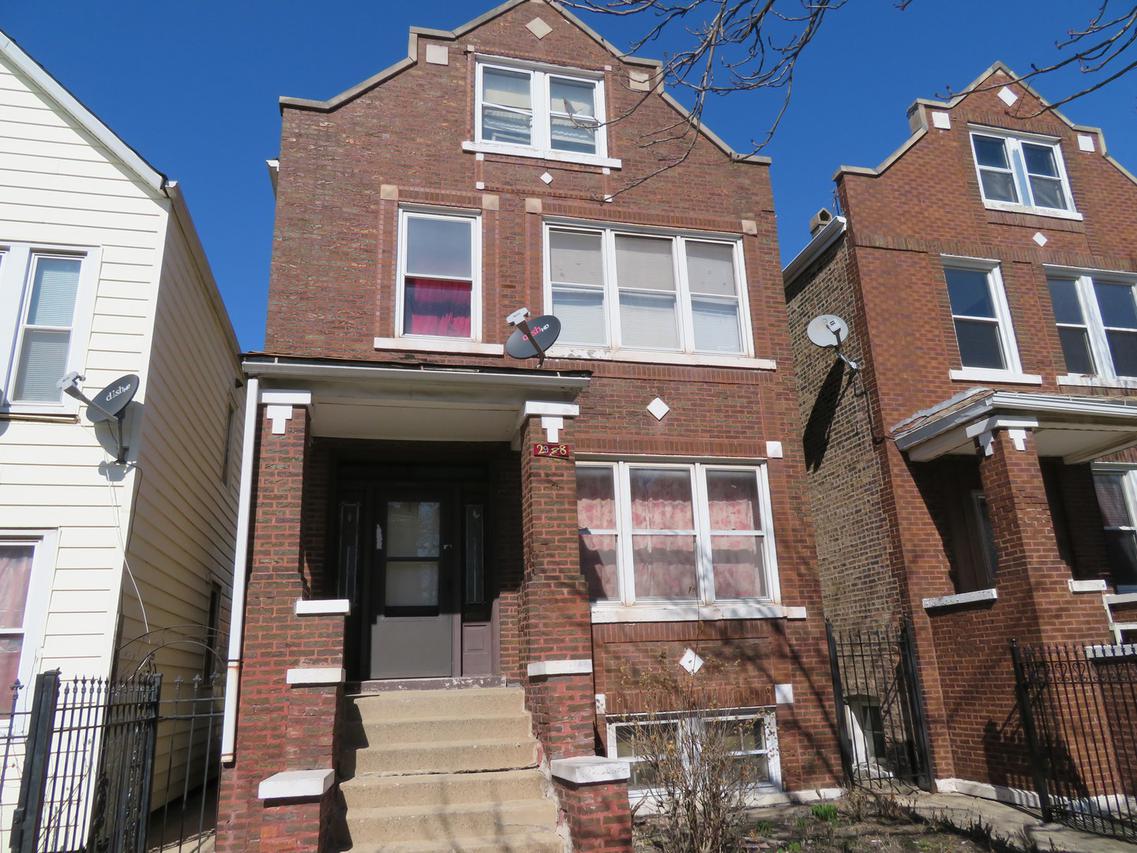 2948 W 40th St., Chicago, IL 60632