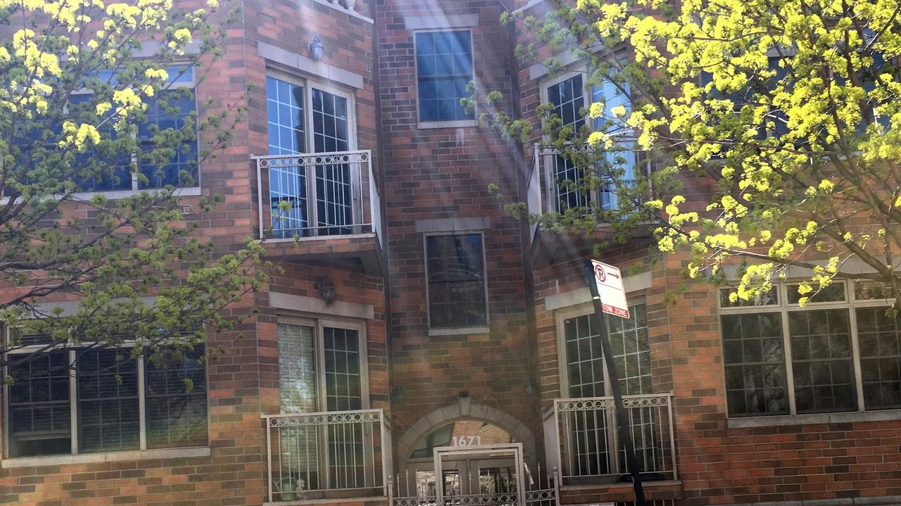 1671 N Claremont Ave. #9, Chicago, IL 60647