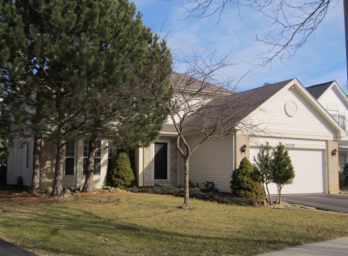 21722 Ivanhoe Tr., Plainfield, IL 60544