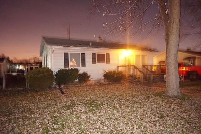161 Benton Ave., South Chicago Heights, IL 60411