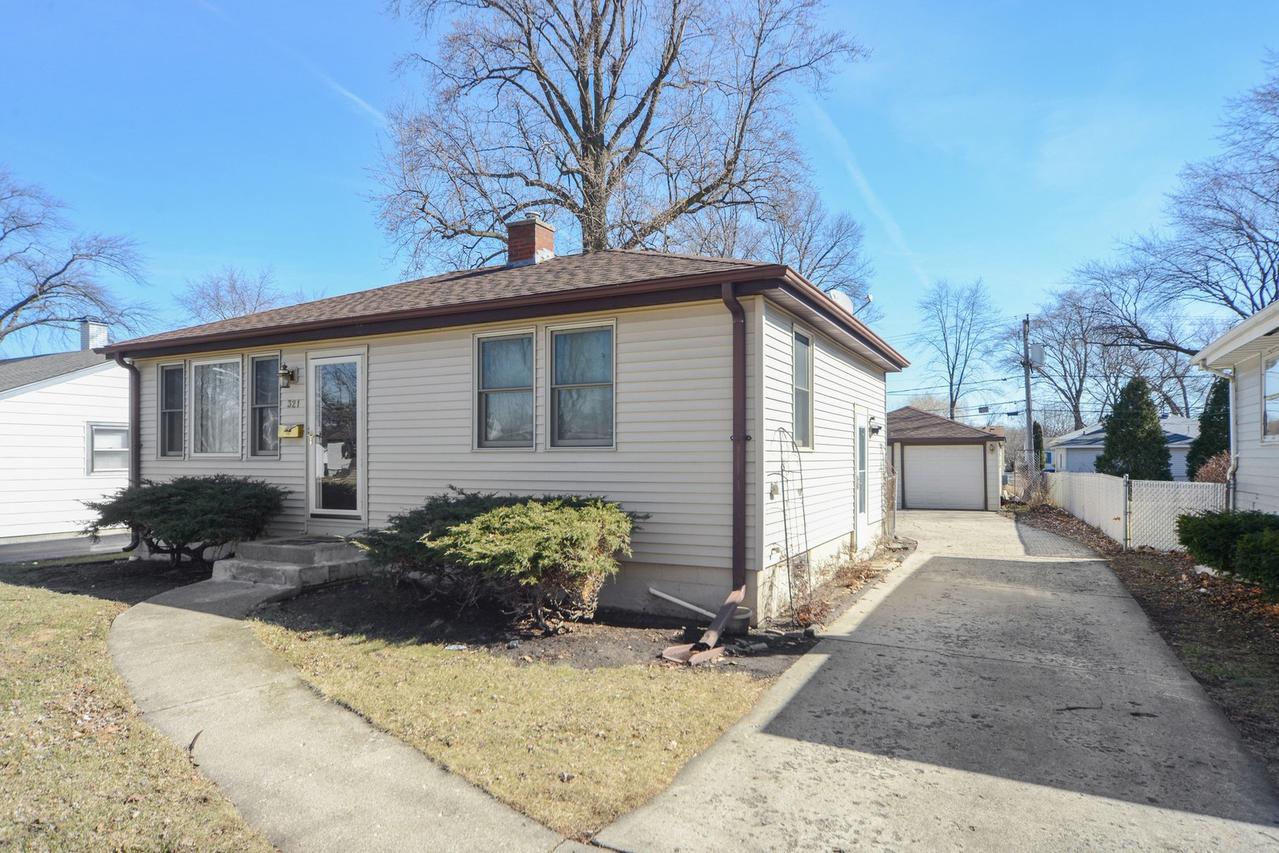 321 S Harvard Ave., Addison, IL 60101
