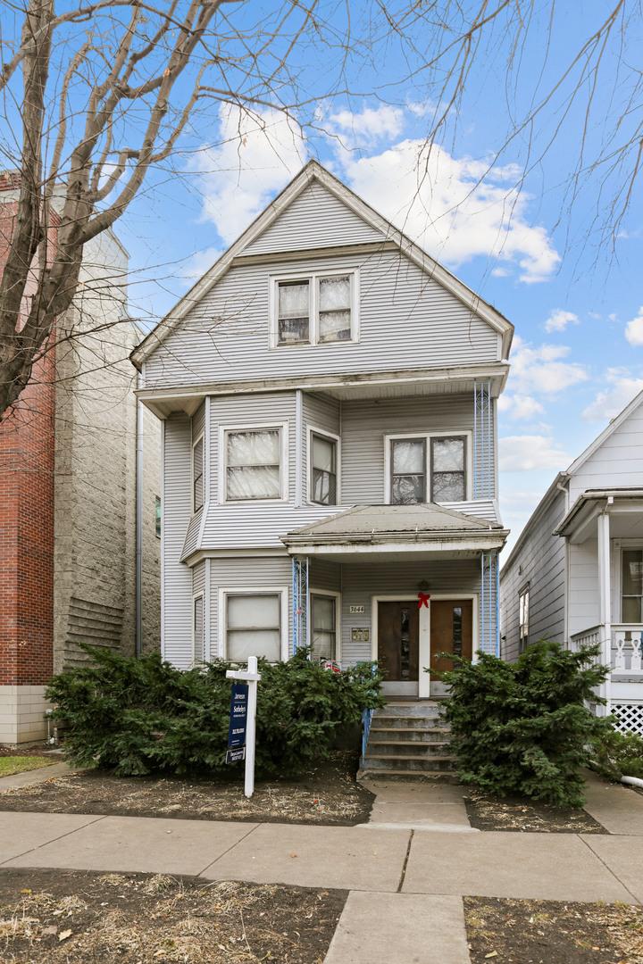 3644 N Bosworth Ave., Chicago, IL 60613