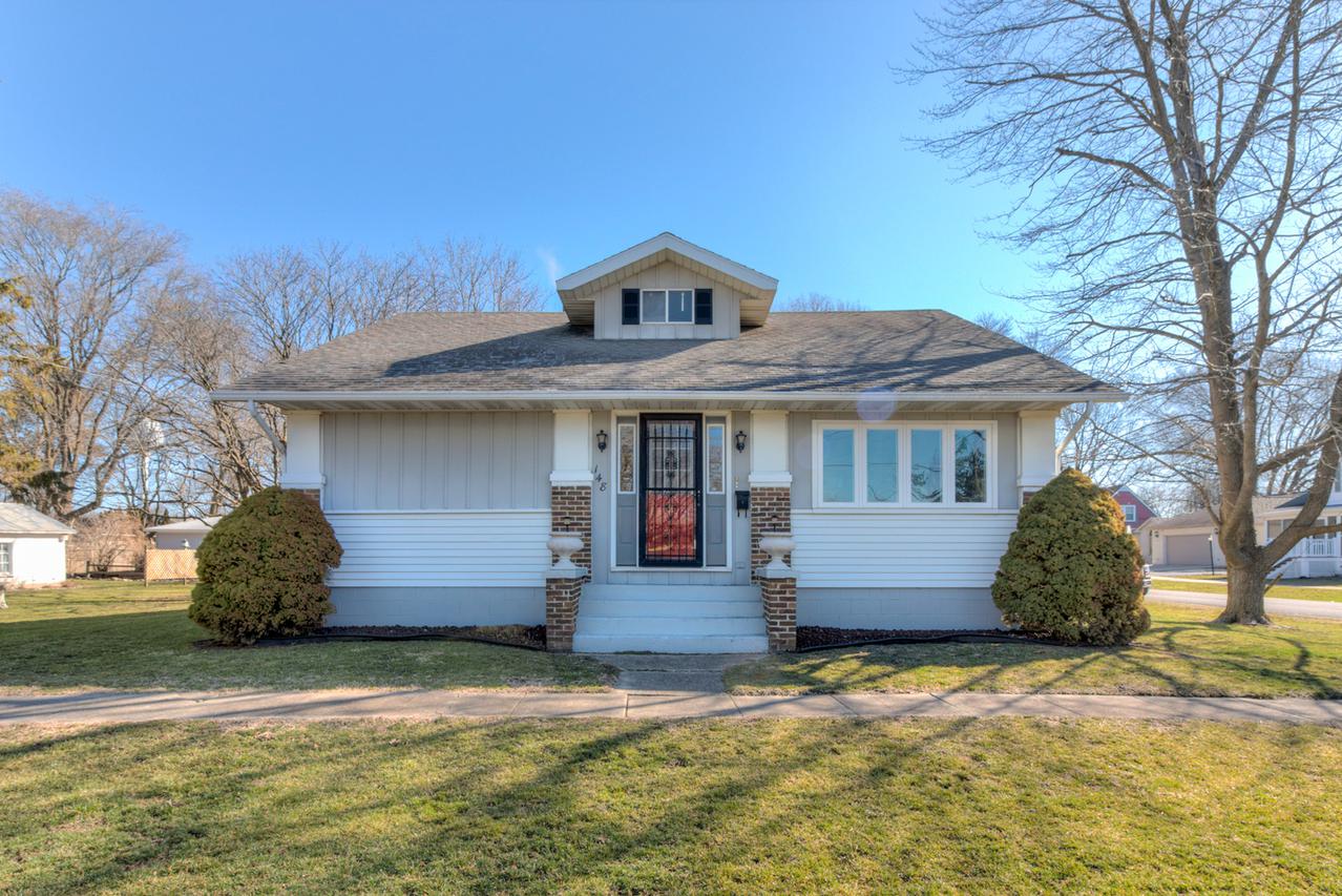 148 S Sangamon St., Bement, IL 61813