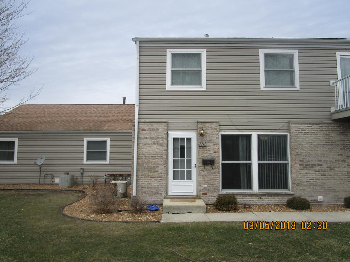 7712 159th Pl. #48, Tinley Park, IL 60477