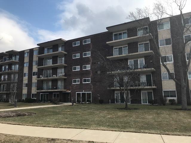 5300 Walnut Ave. #7D, Downers Grove, IL 60515