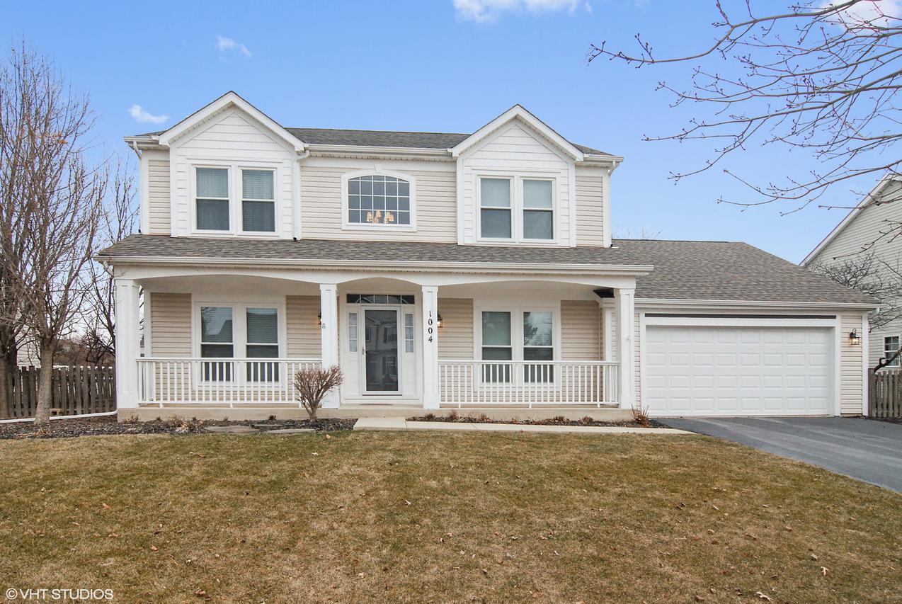 1004 Vineyard Ln., Aurora, IL 60502