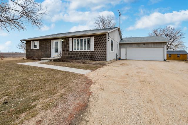 27986 Esmond Rd., Esmond, IL 60129