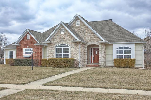 1408 Cross Creek Rd., Mahomet, IL 61853