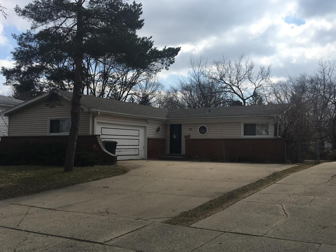 595 Cordial Dr., Des Plaines, IL 60018
