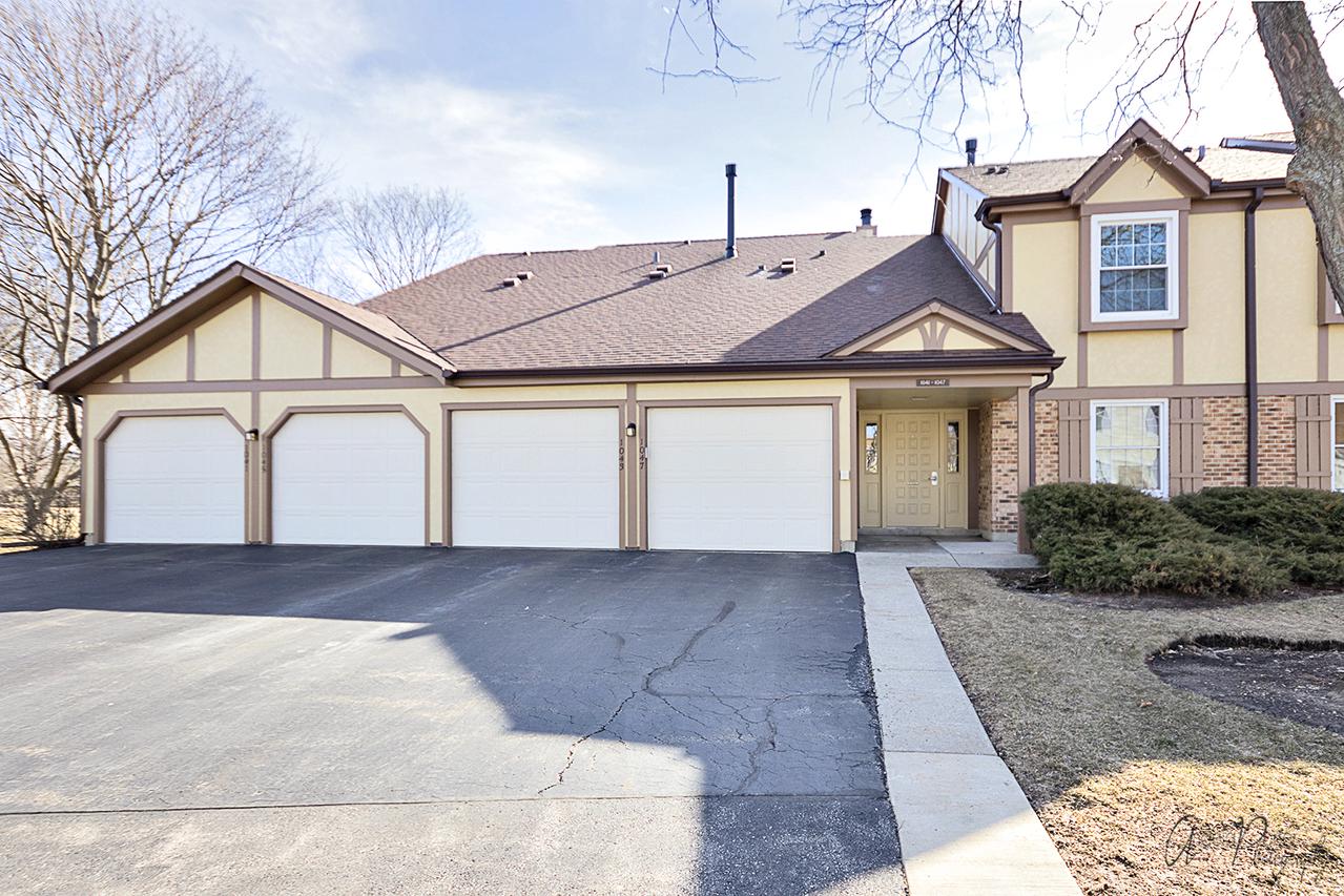 1043 Auburn Ln., Buffalo Grove, IL 60089