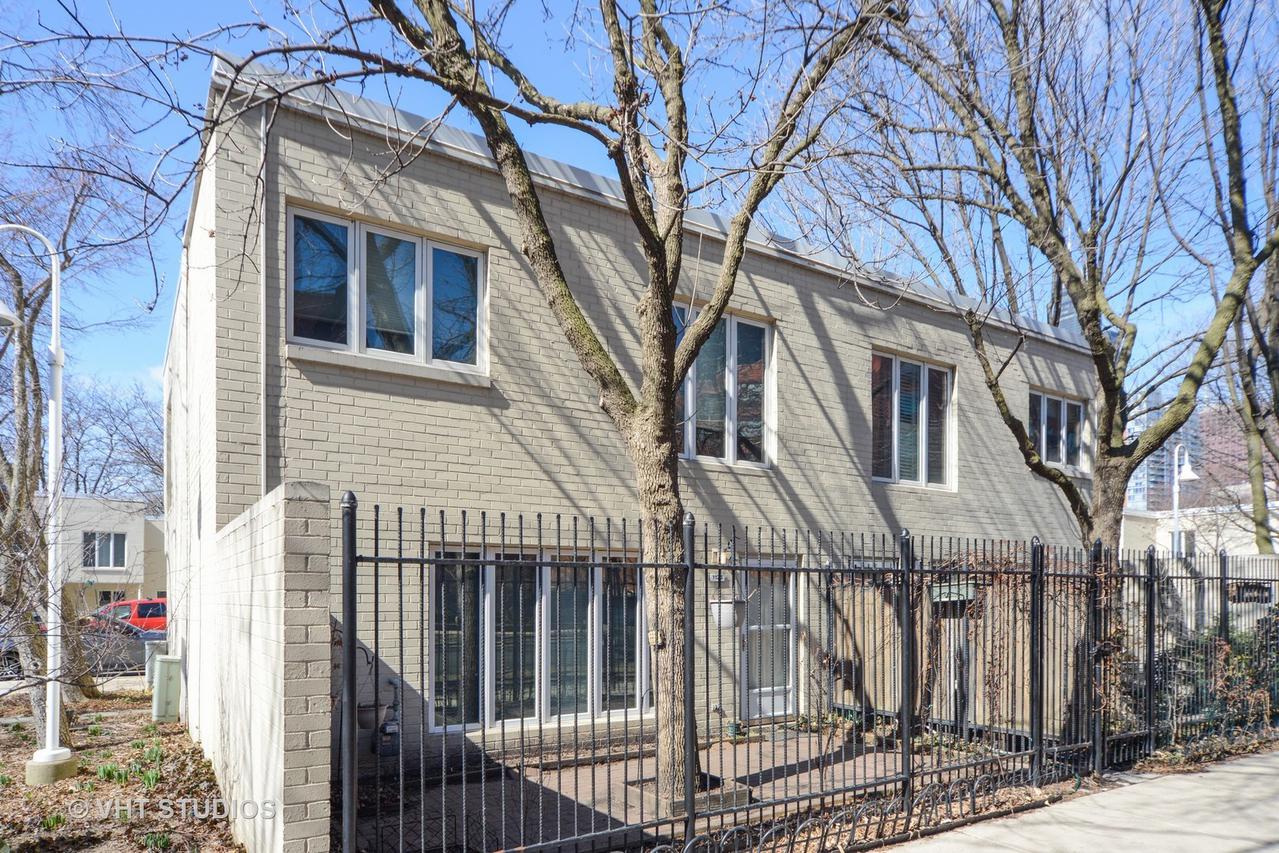 1124 S Plymouth Ct., Chicago, IL 60605