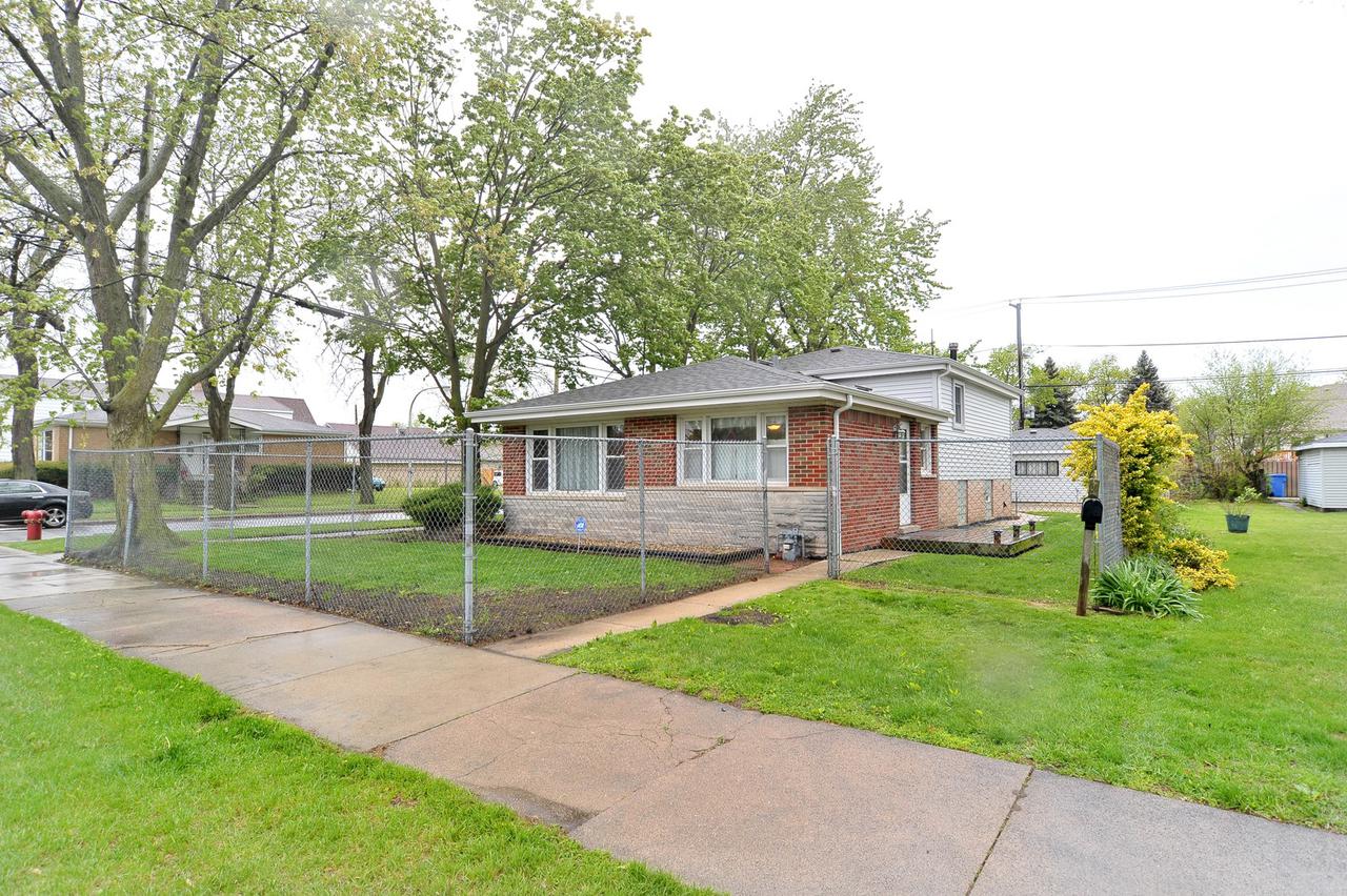 13358 S Avenue K, Chicago, IL 60633