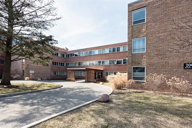 200 Ridge Ave. #2A, Evanston, IL 60202