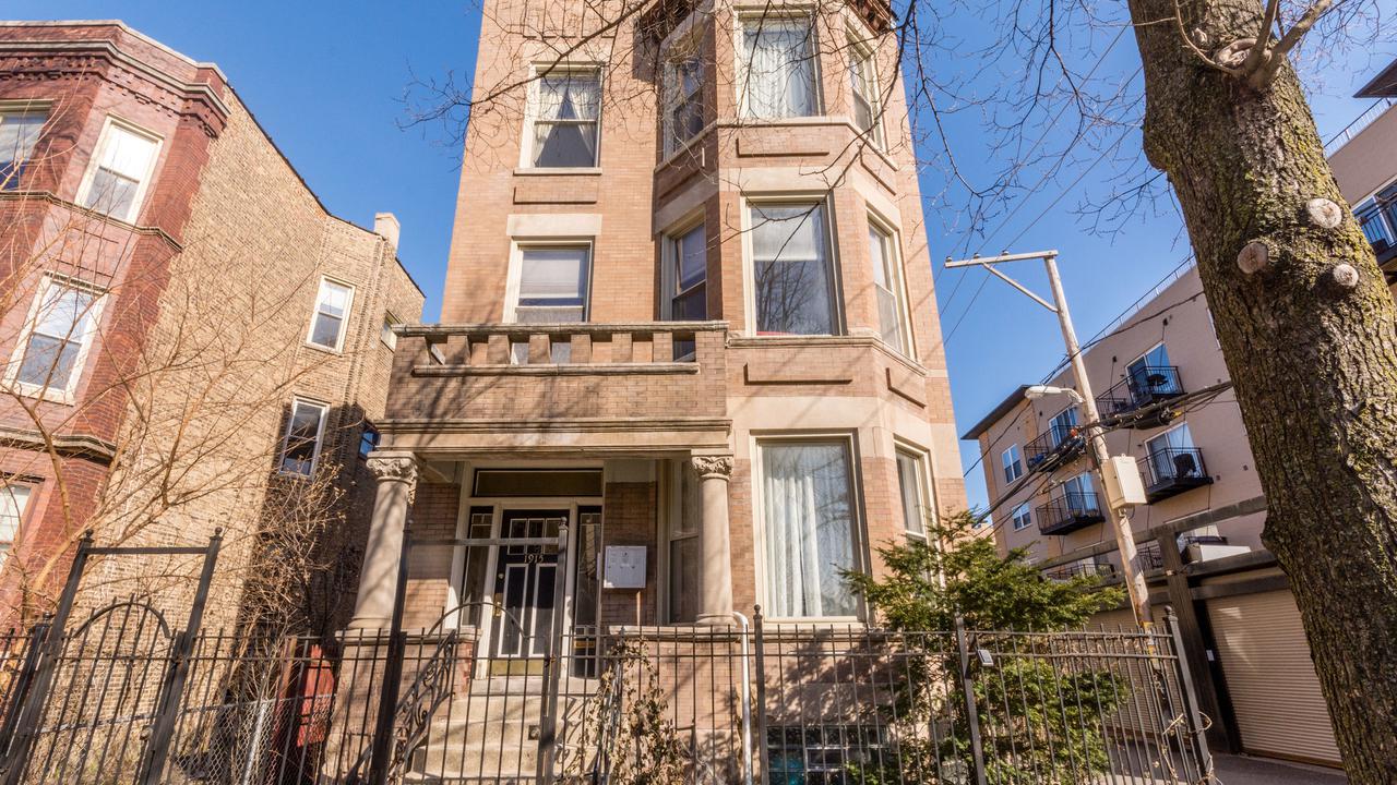 1915 N Fairfield Ave. #2, Chicago, IL 60647