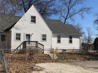 33715 N Lake Shore Dr., Grayslake, IL 60030