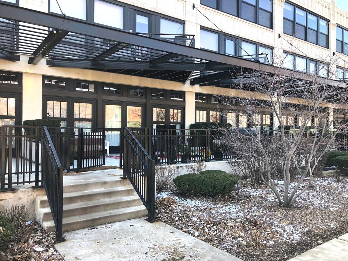 1069 W 14th Pl. #124, Chicago, IL 60608