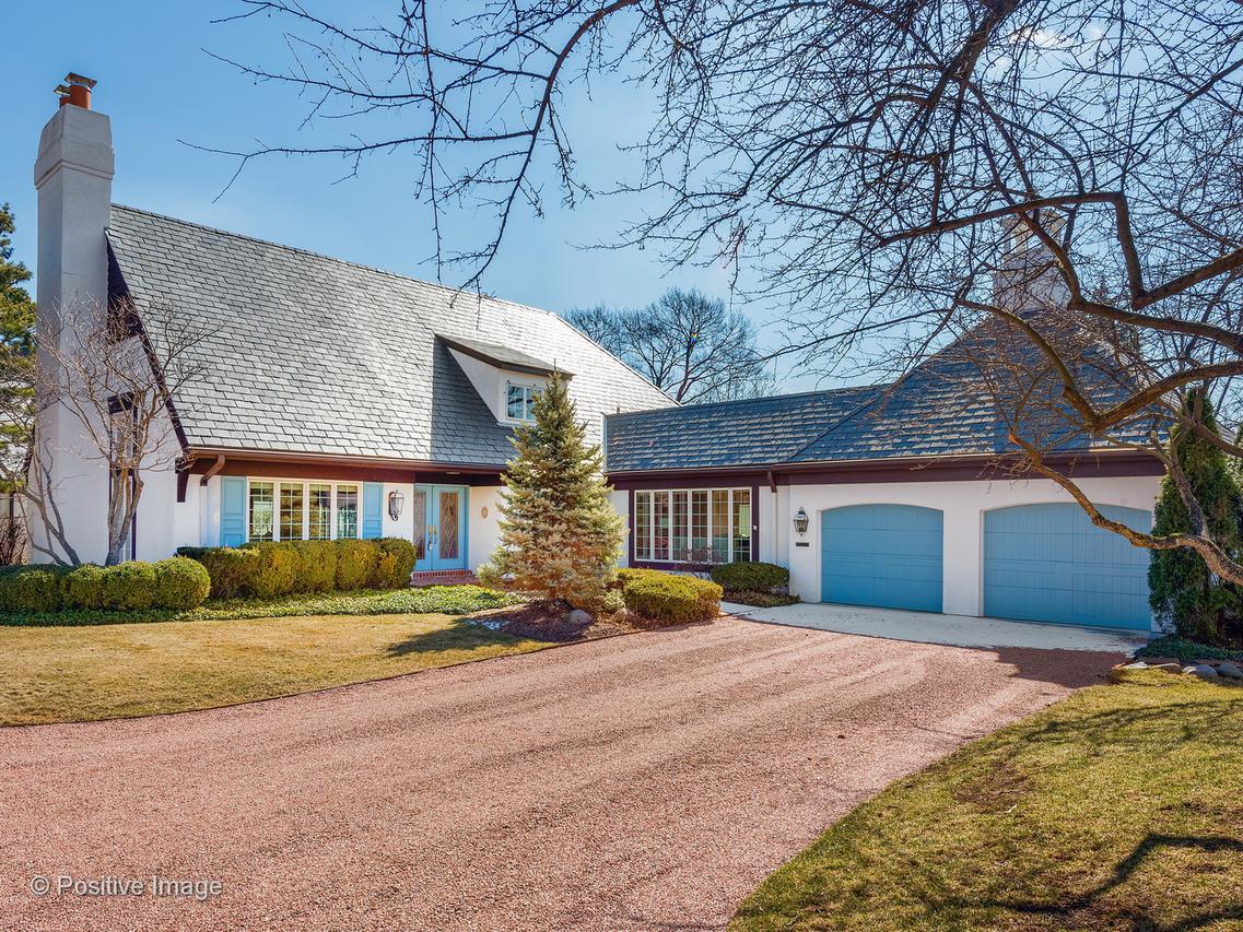 1403 Burr Ridge Club Dr., Burr Ridge, IL 60527