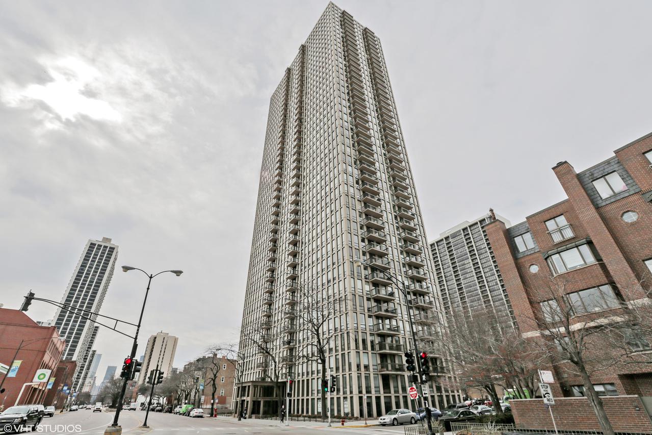 1660 N Lasalle Dr. #3608, Chicago, IL 60614