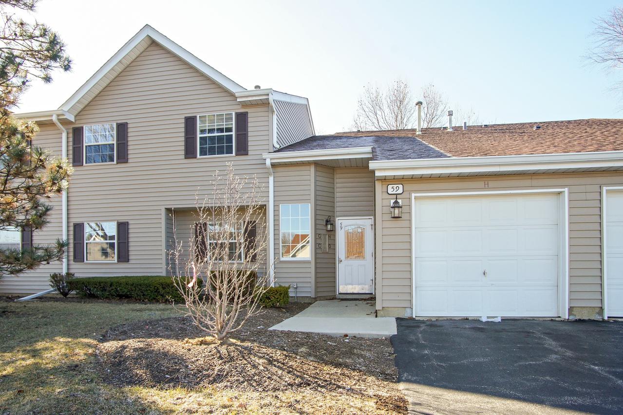 59 Gant Cir. #C, Streamwood, IL 60107