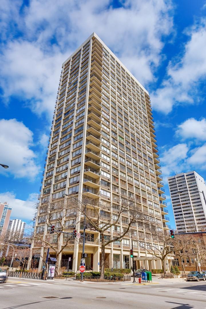 88 W Schiller St. #2606L, Chicago, IL 60610