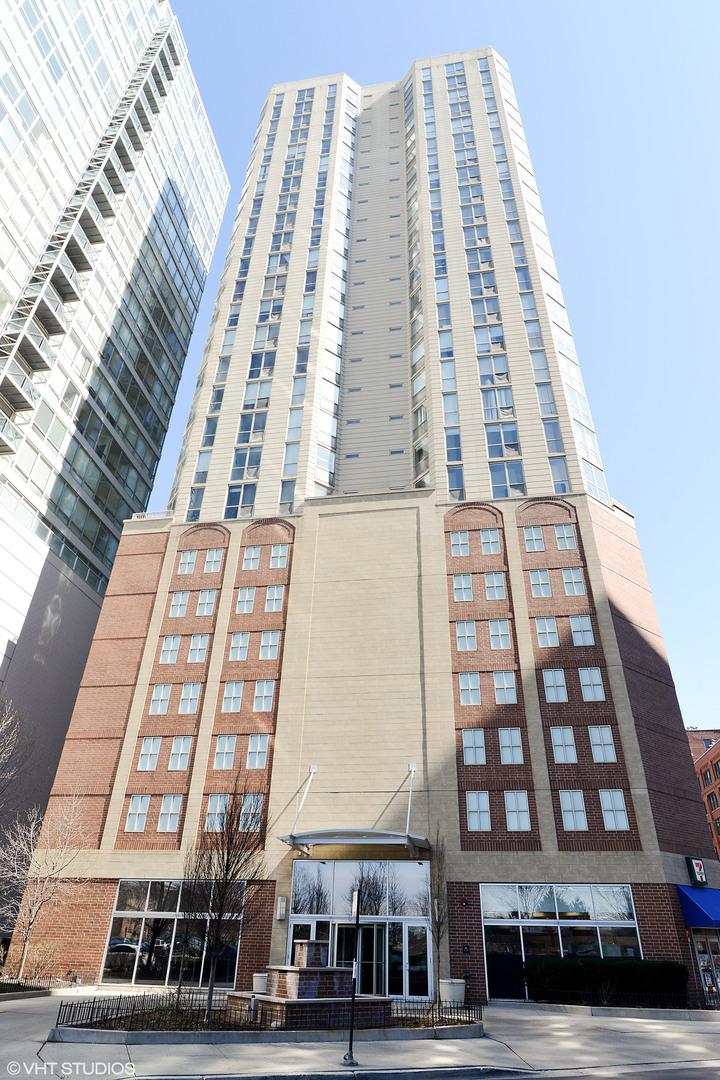 645 N Kingsbury St. #2401, Chicago, IL 60654