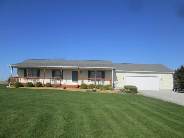 30858 S Racine Ave., Beecher, IL 60401
