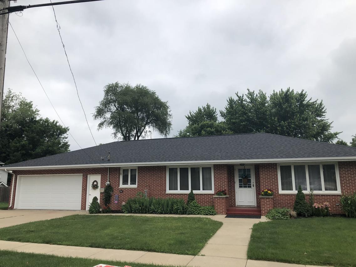 516 E High St., Morrison, IL 61270