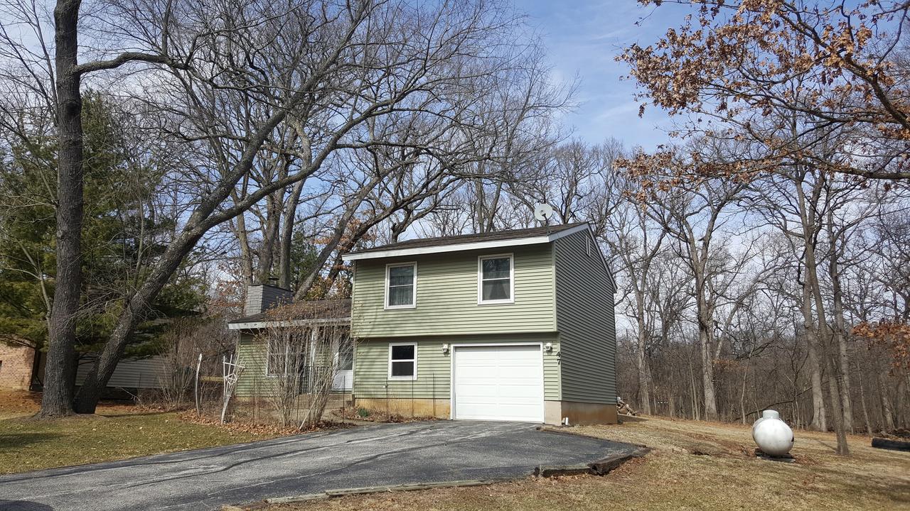 47 Lake Thunderbird Dr., Putnam, IL 61560