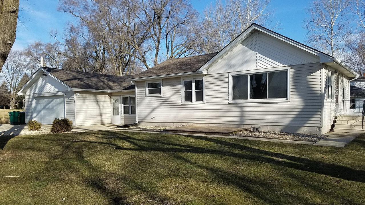 790 E 2nd St., Coal City, IL 60416