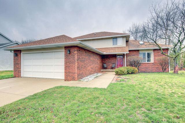 1913 Oak Park Dr., Champaign, IL 61822